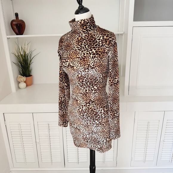 SPRWMN Leopard Print Velvet Long Sleeve High Neck Covet Mini Dress Size S - Picture 4 of 8